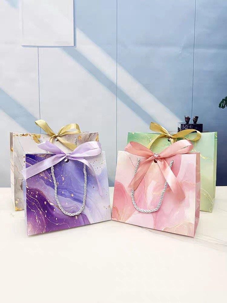Custom Printed Handled Paper Bags with Logo for Retail and Packaging