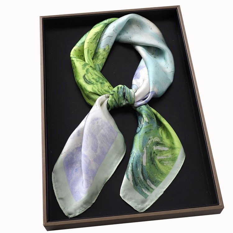 2024 New design women 70*70cm luxury silk square handkerchief scarves for ladies Printing SilkHead Scarf For Women
