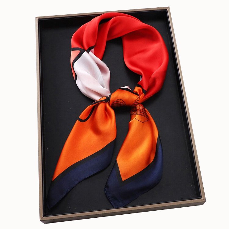 2024 New design women 70*70cm luxury silk square handkerchief scarves for ladies Printing SilkHead Scarf For Women