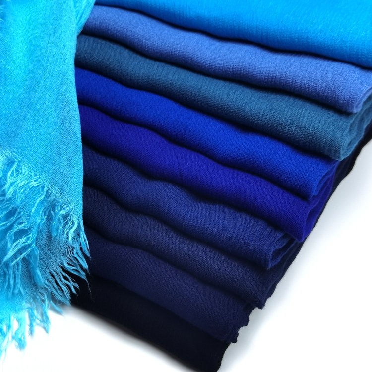 Fashion Designer custom muslim woman crinkle cotton hijab plain viscose modal scarf voile tassel veils shawls solid color 60