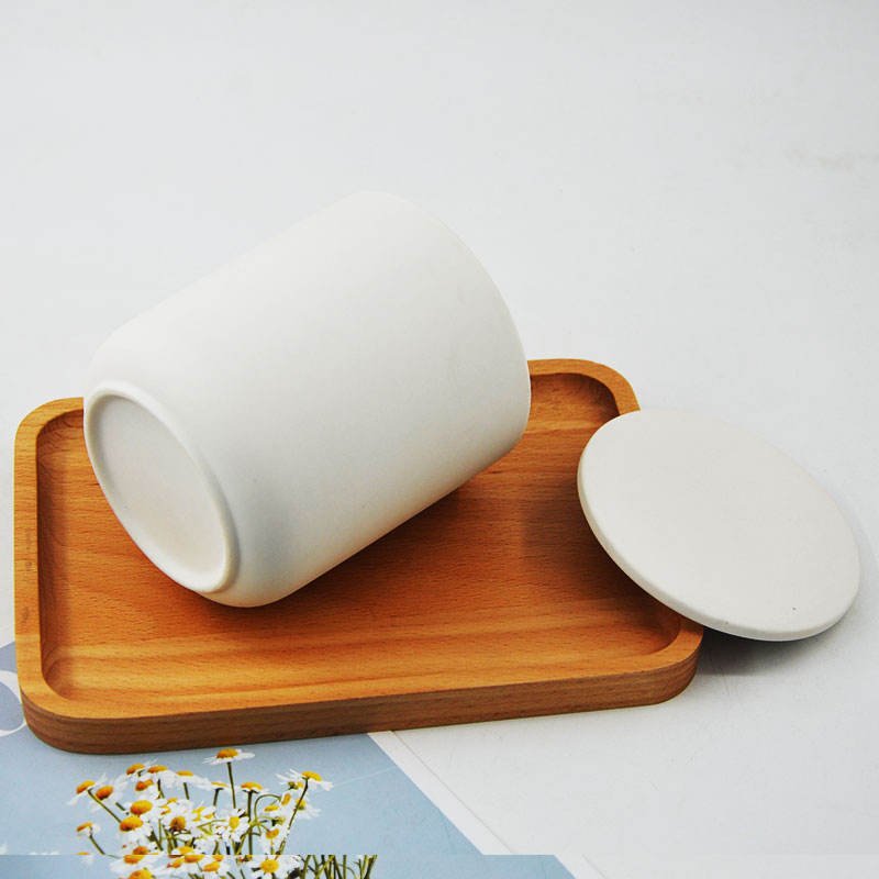 8oz Factory Custom Wholesale Unique Round Bottom Shape Matte Milky Luxury Ceramic Candle Jars With Ceramic Lids