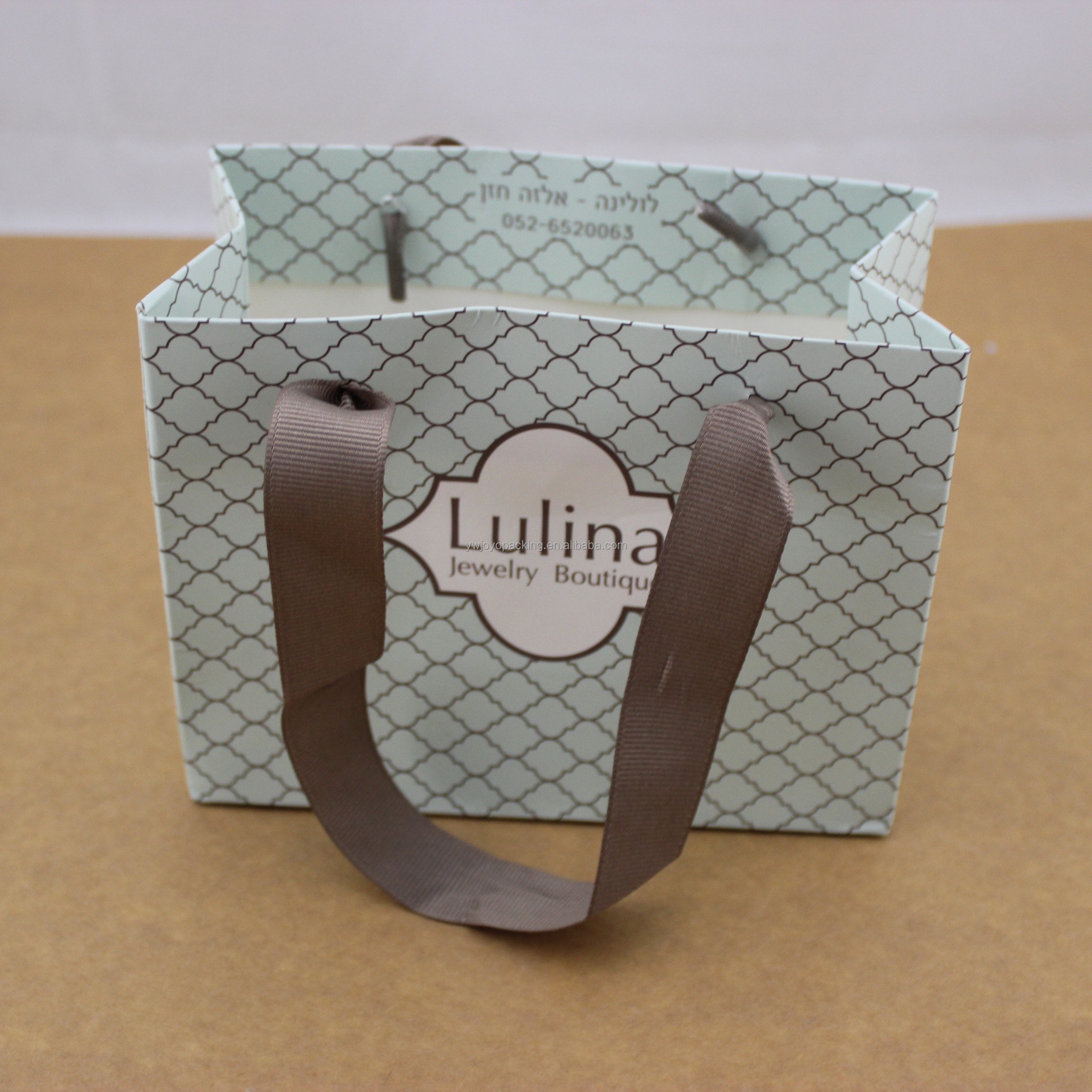 Unique Premium Printed Custom Logo Luxury White Paper Shopping Bag Customised Small Goods Gift Bag