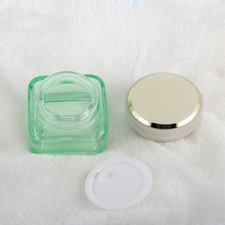 FTS Quality Latest Glass Cosmetic Bottle Set Clear Glass Cosmetic Packaging Cosmetics Cream Glass Bottles And Jars