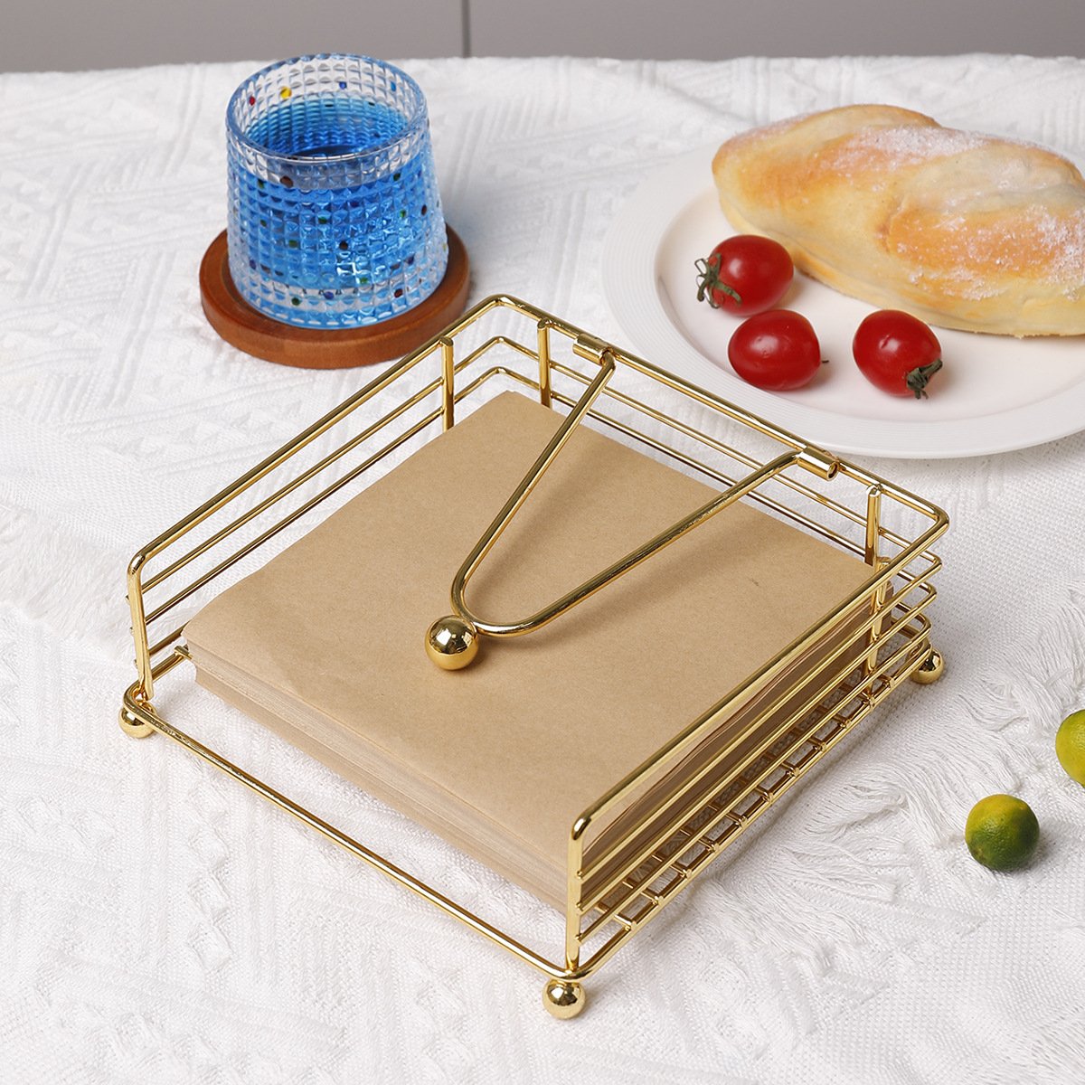 Nordic wrought iron tissue holder coffee shop hotel restaurant handkerchief paper storage rustic metal napkin holder