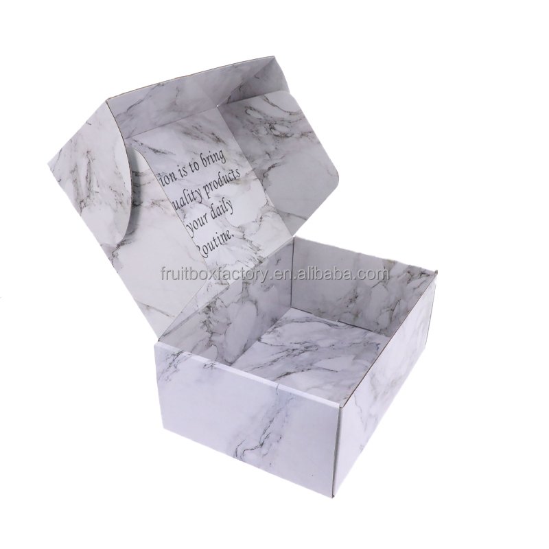 Golden Heart Pattern Marble Printing Cosmetic Box