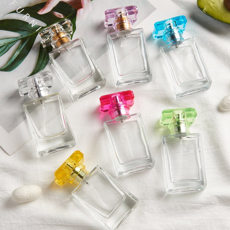 In Stock Fashion Wholesale Luxury Woman 30ml 50ml Black Square Spray Glass Perfume Bottle