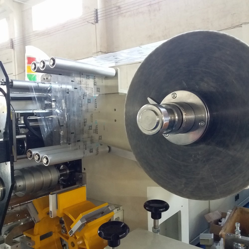 XHC-XB202 CE Certification Approved Automatic Portable Handkerchief Tissue Packing Machine