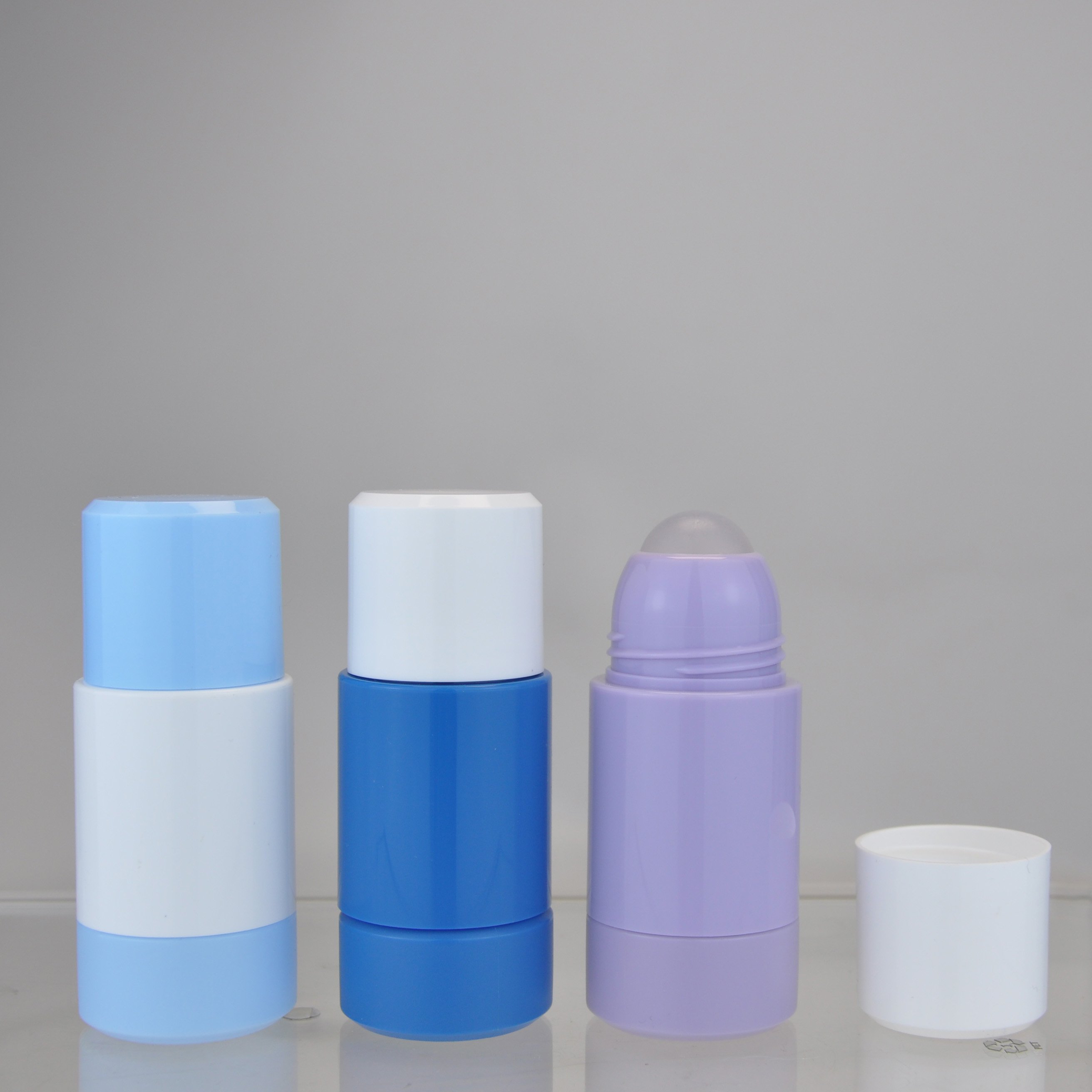 Essential Oil Screw Cap Deodorant Stick Container Empty Cosmetic Bottle Round Roller Ball Bottle