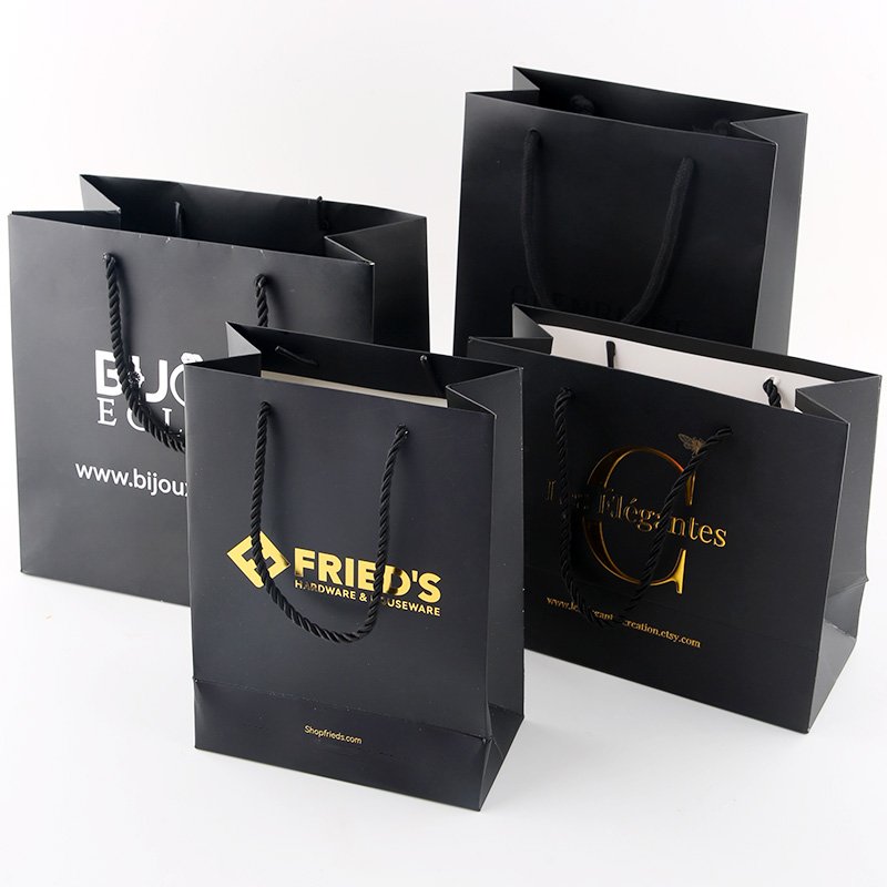 Wholesale With jewelry Custom Shopping Packaging Clothing Your Retail Handle for Printed Gift Bags Black gift bag with ribbon