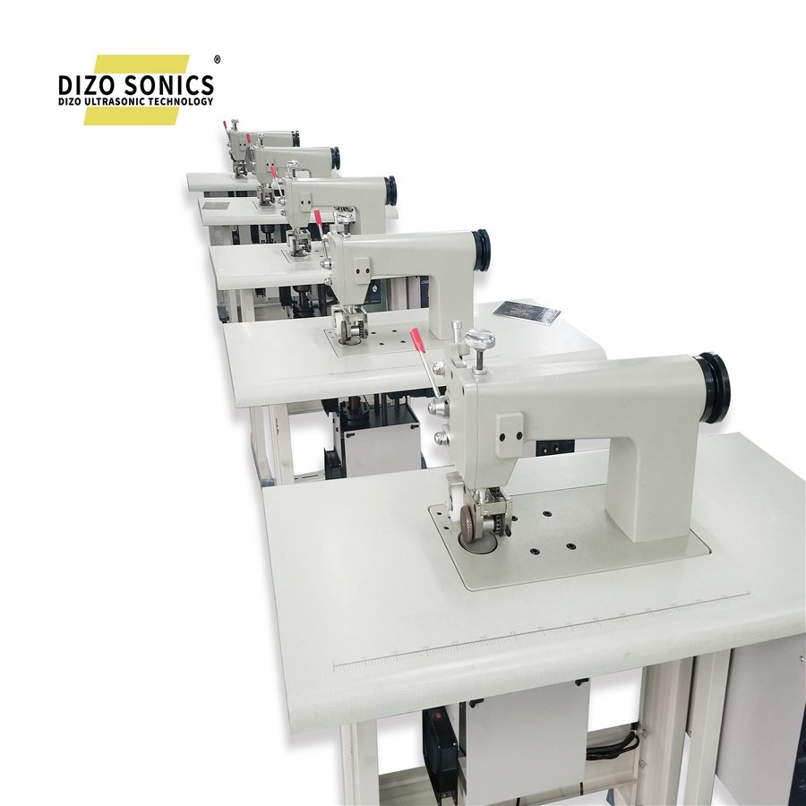 Ultrasonic non-woven lace seamless sewing machine for non woven bags