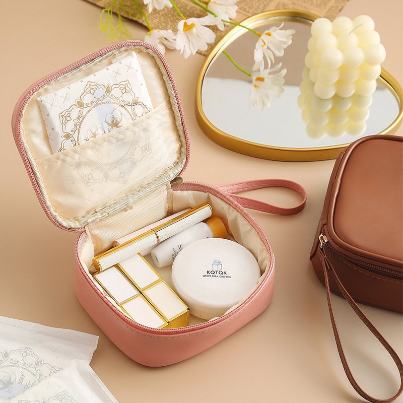 New solid color small storage monthly event handkerchief waterproof red envelope PU makeup bag, high beauty value
