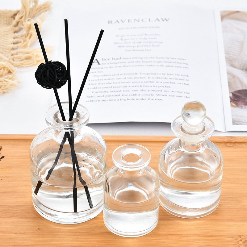 100ml 150ml 200ml Essential Oil Aromatherapy Aroma Diffuser Bottle Empty Amber Glass Reed Perfume Diffuser Bottle With Lid