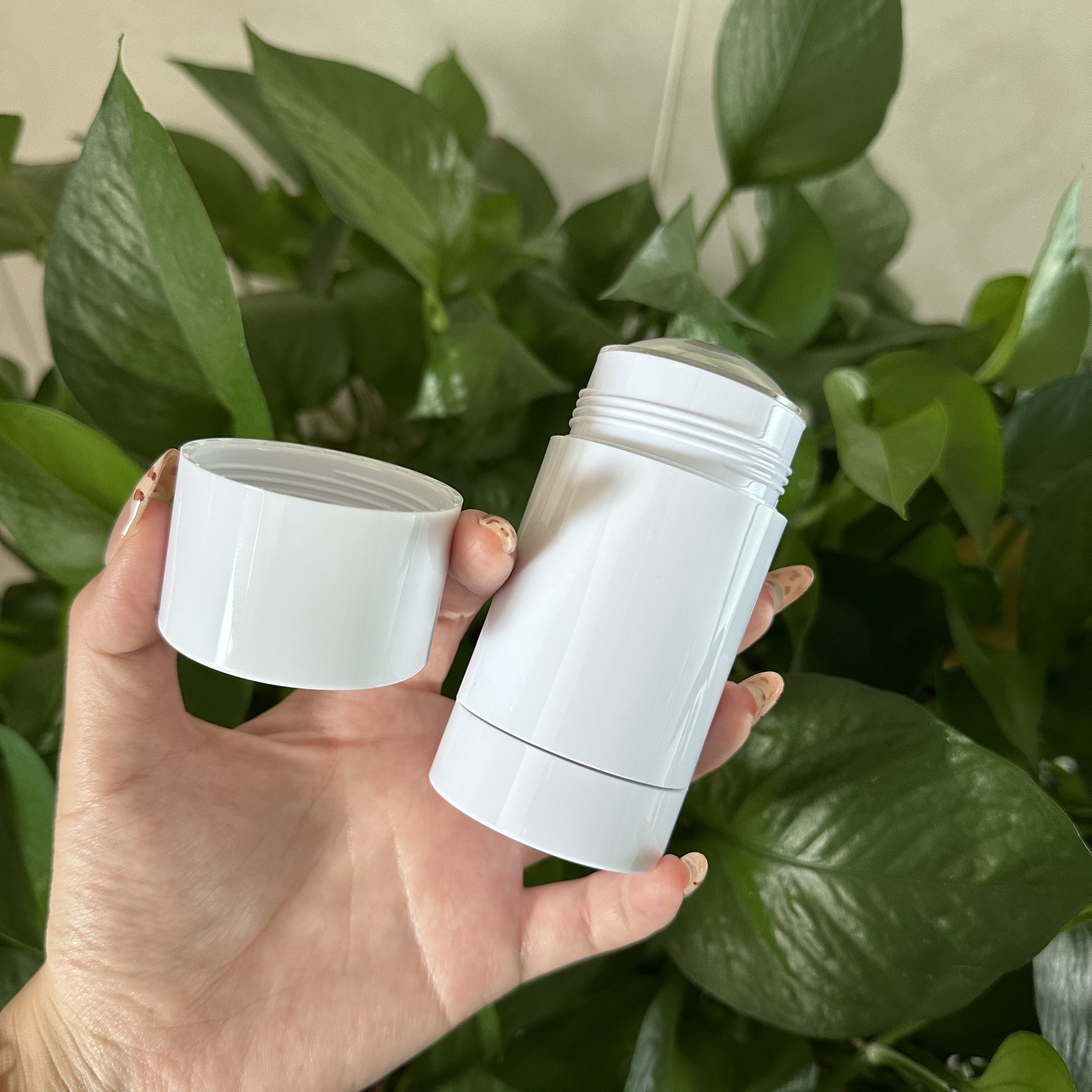 Ready stock bottom rotating Body Balm solid balm packaging material 50g75 g Deodorant Stick packing