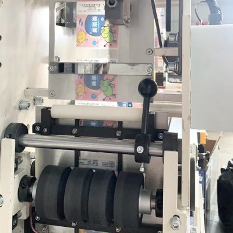 Factory Price Handkerchief Production Line Paper Making Machine Sale Small Business Mini