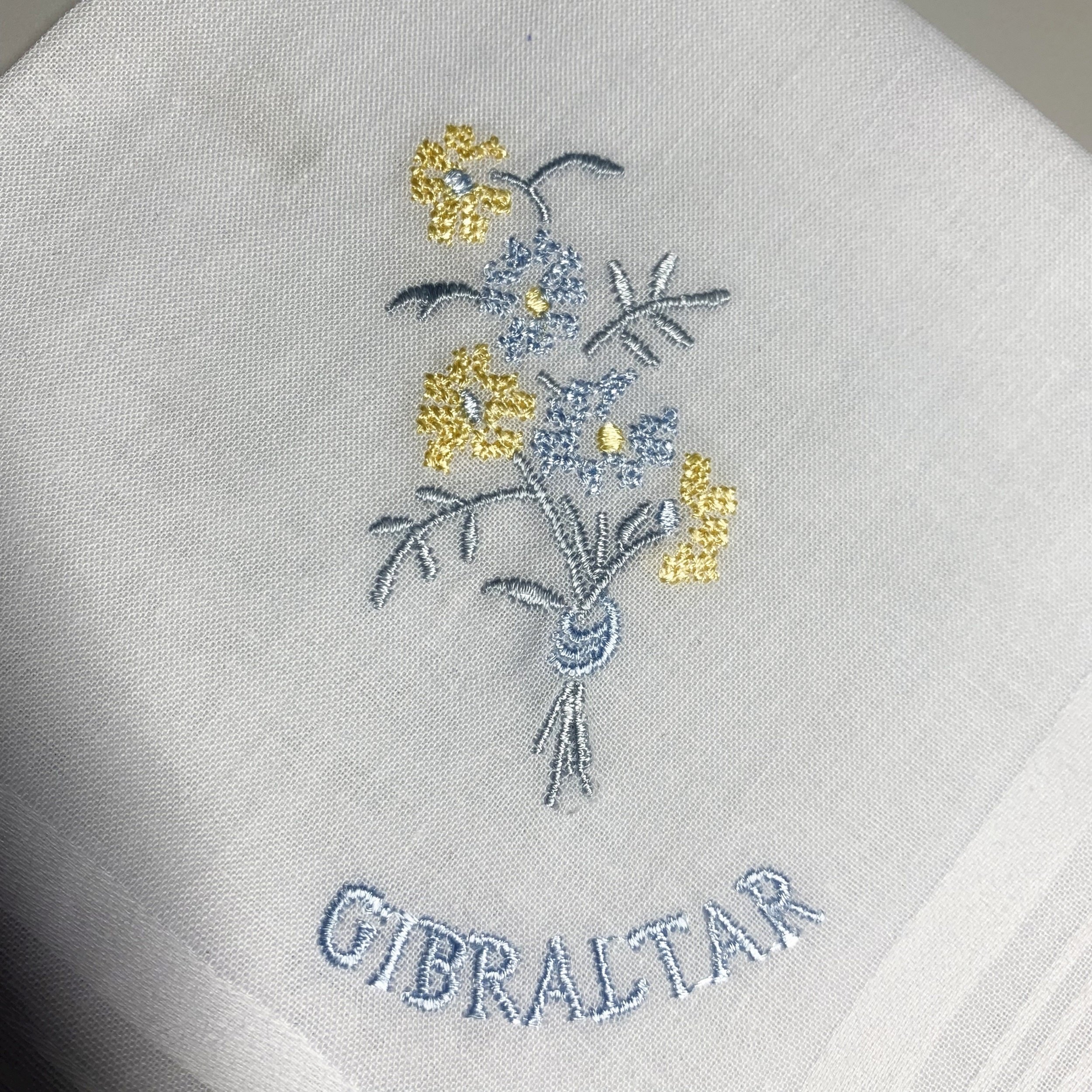 Lady's flower embroidered hand embroidery handkerchief dozens handkerchief for bride set embroidered cotton handkerchiefs