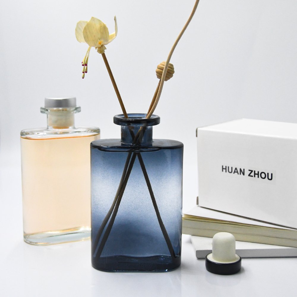 Hot Sell Oblate Cylinder Diffuser Flower Sticks Aroma Home Aroma Diffuser Glass Bottles