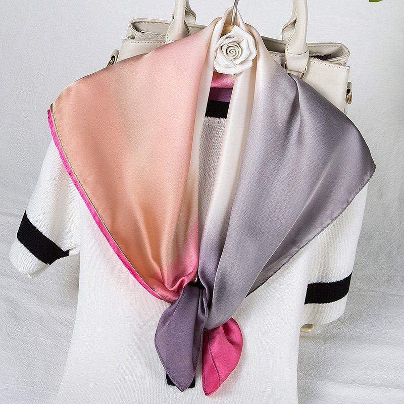 Hot Sale Women Gradient Satins Silk 70*70cm Casual Scarf Brand Elegant Foulard Silk Scarves For Ladies 4 Colors