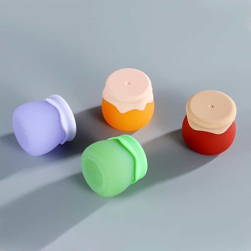 Best selling 10g Matte Colorful Lip Balm Containers Mini Cosmetic Jars Plastic Travel Lip Balm Boxes Pots With Lid Cream