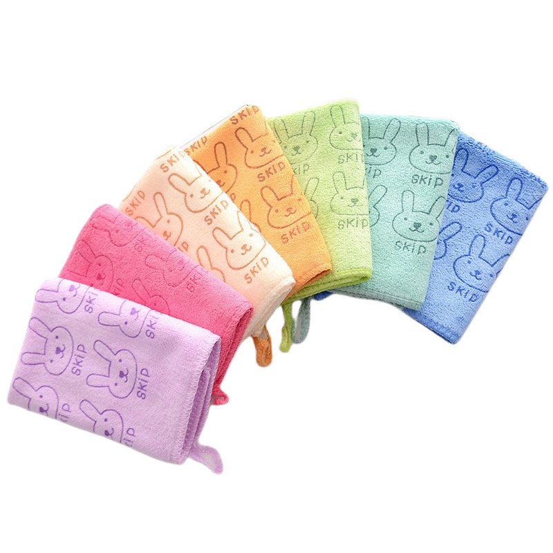 Ultra fine fiber absorbent small square handkerchief cartoon printed children's kindergarten hand towel handkerchief