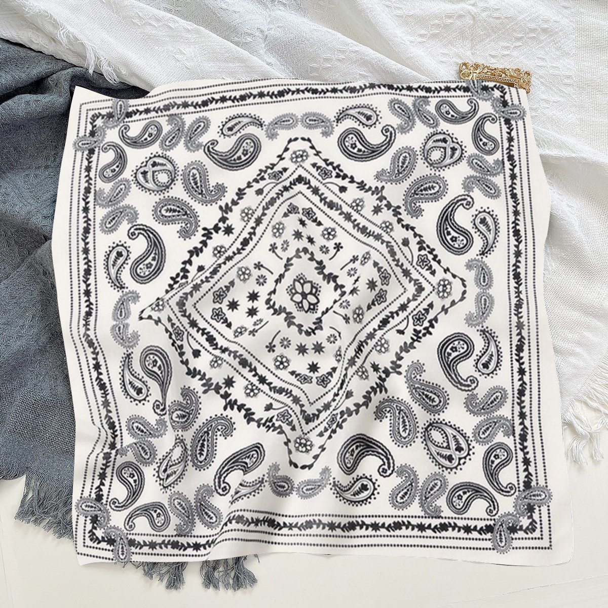 Manufacturers Wholesale Custom 55*55cm Single-Sided Printing Polyester Handkerchief For Outdoor Sports