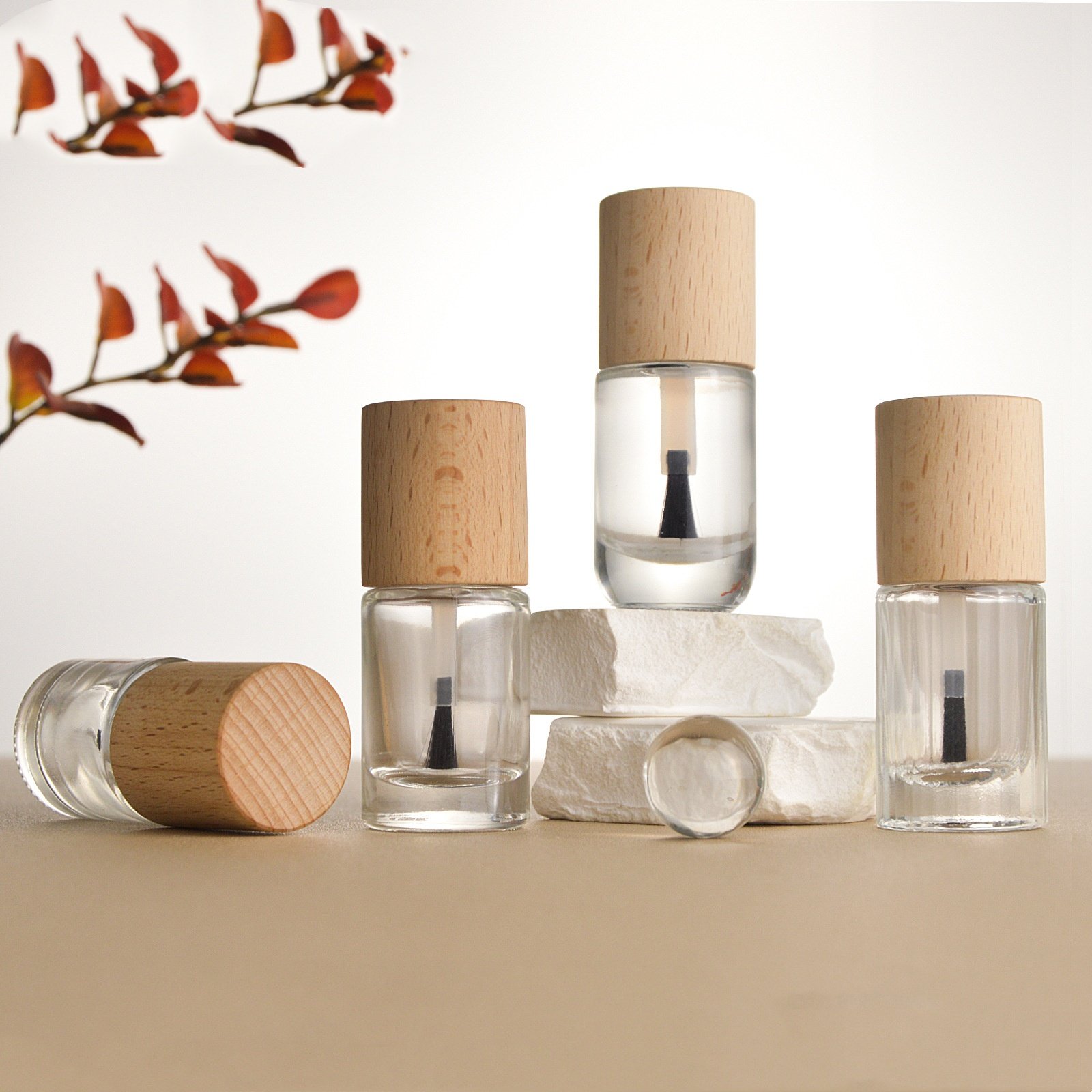 Manufacturers wholesale nail polish glass bottle 10ml 15ml solid wood nail polish cover cosmetic nail polish
