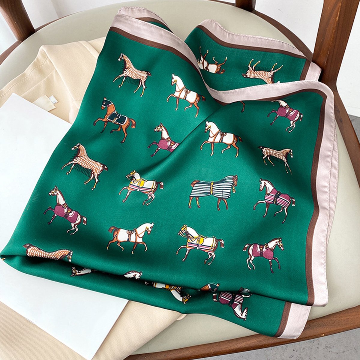 WJ1026-270 silk square scarf hijab handkerchiefs square scarf new styles fashion scarf shawl