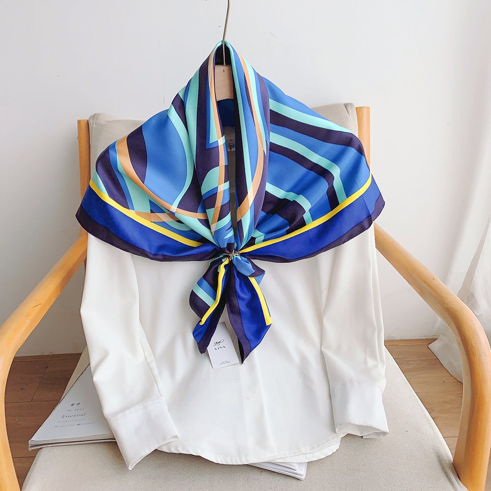 Wholesale 2023 twill Silk Feeling Square Handkerchief Women's Fashion Head Scarf Neck Scarf 90*90cm Square Neck Tie Hair Wraps