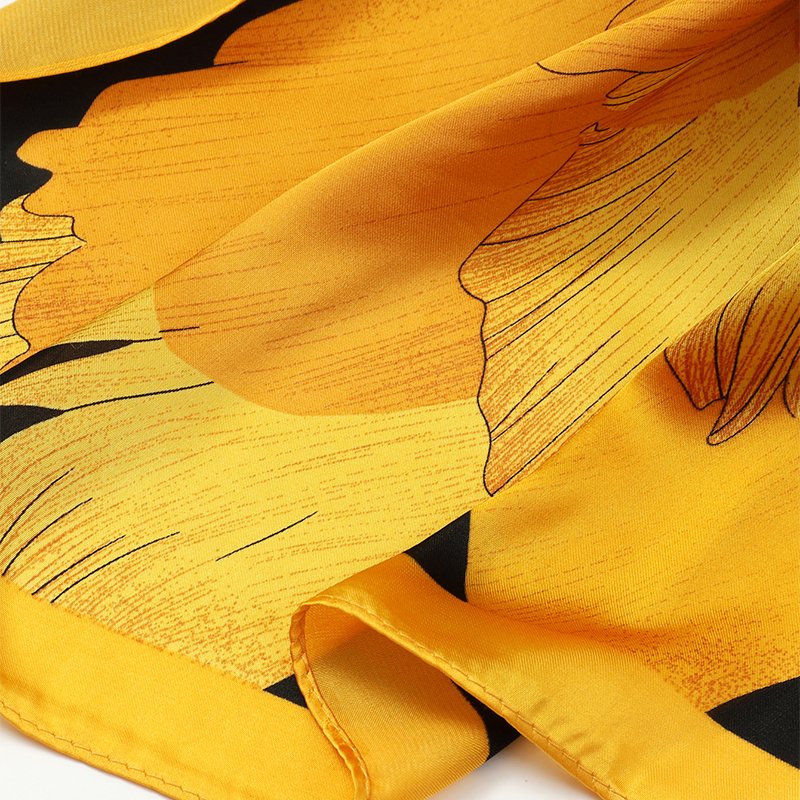 Band widely print new silk satin scarf big female British 70*70cm Scarves Selling arab women