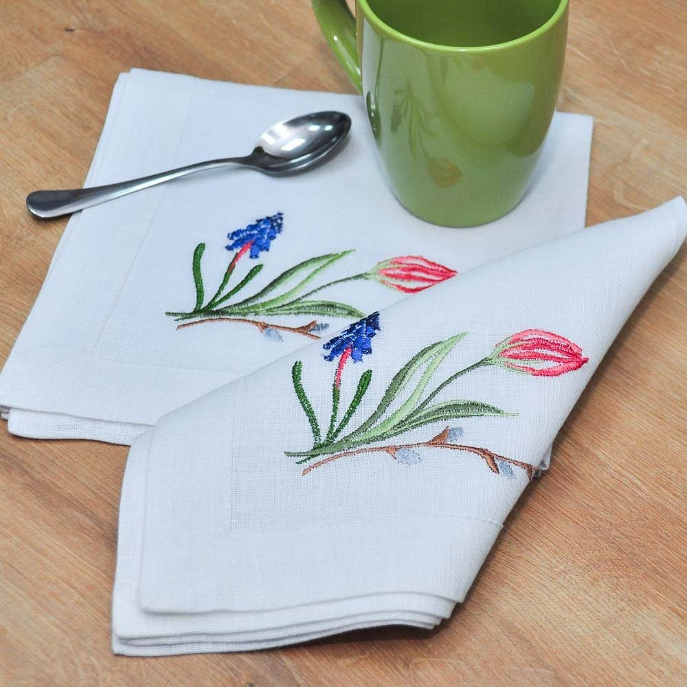 White Linen napkins Embroidered monogram hemstitch Cotton Linen napkin handkerchief fabric cloth napkin placemats for wedding