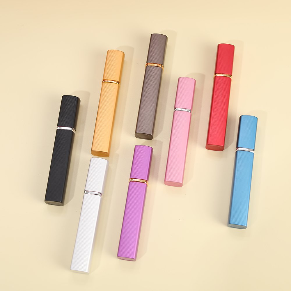 Luxurious 12ml Aluminum-Covered Glass Miniature Perfume Atomizer Portable Refillable Option Your Fragrance Needs Square 30ml