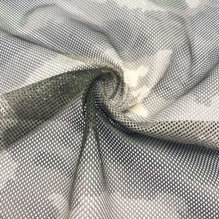 70GSM 1.5M width 100%polyester camouflage printed mesh netting fabric for Outdoor sun hat Outdoor tent