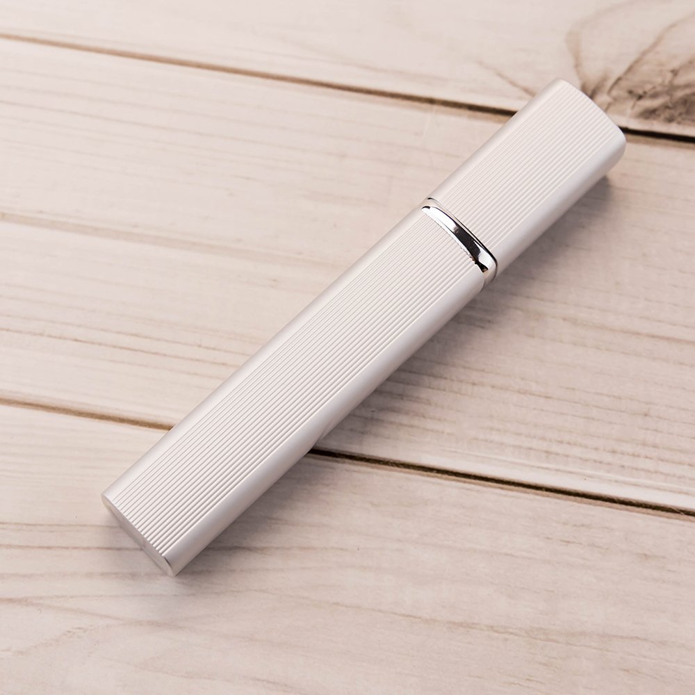 Hot sale 12ML Cosmetic Packaging Perfume Spray Bottle with plastic sprayer Customized Color