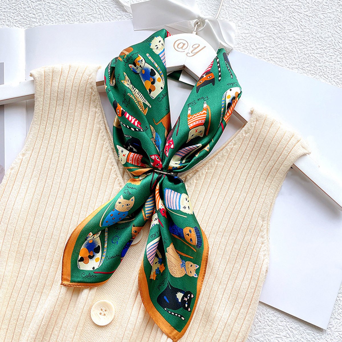 2024 WJ1026-298 newest collection ladies fashion scarf with horse pattern women neck tie silk printed hair scarves