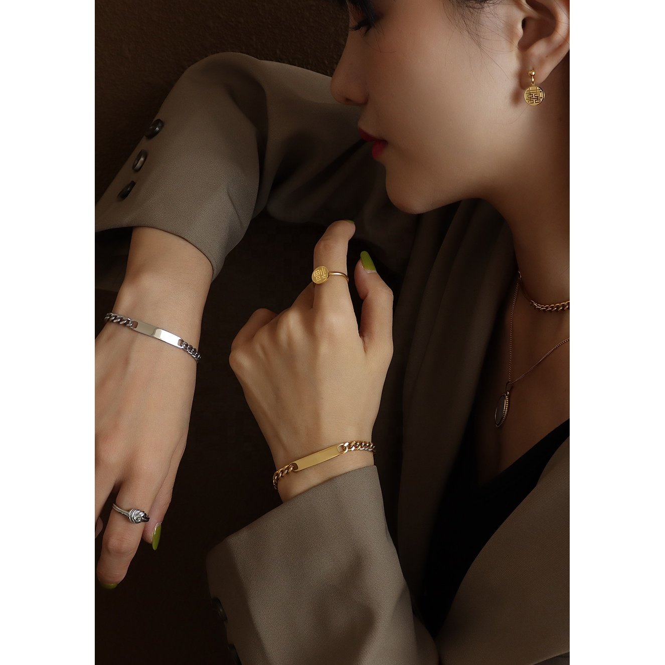Hip Hop Exaggeration Heavy Industry U-Shaped Buckle Handmade Bracelet Geometric Handkerchief Titanium Steel Jewelry