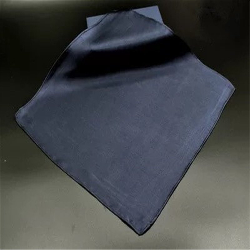 Wholesale Graceful Luxury Duechess Pocket Square Solid Color Pure Silk Handkerchief for Women Girl Gift Christmas