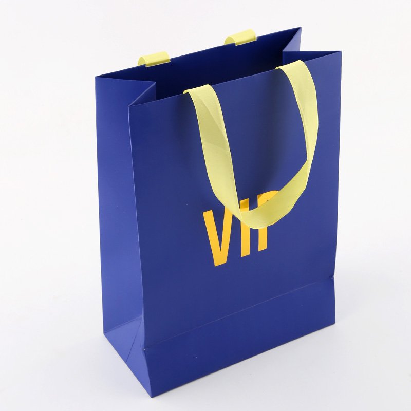 Custom logo reasonable price customized shoes and clothing promotional boutique shopping paper birthday gift bag