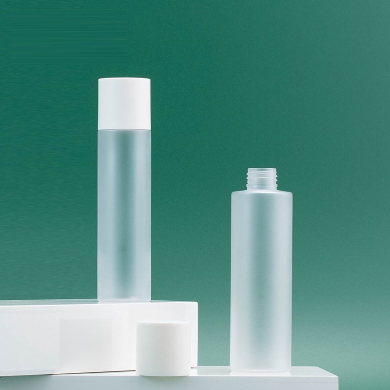 Custom logo PET 150ml 200ml frosted toner bottle with white screw cap in good price