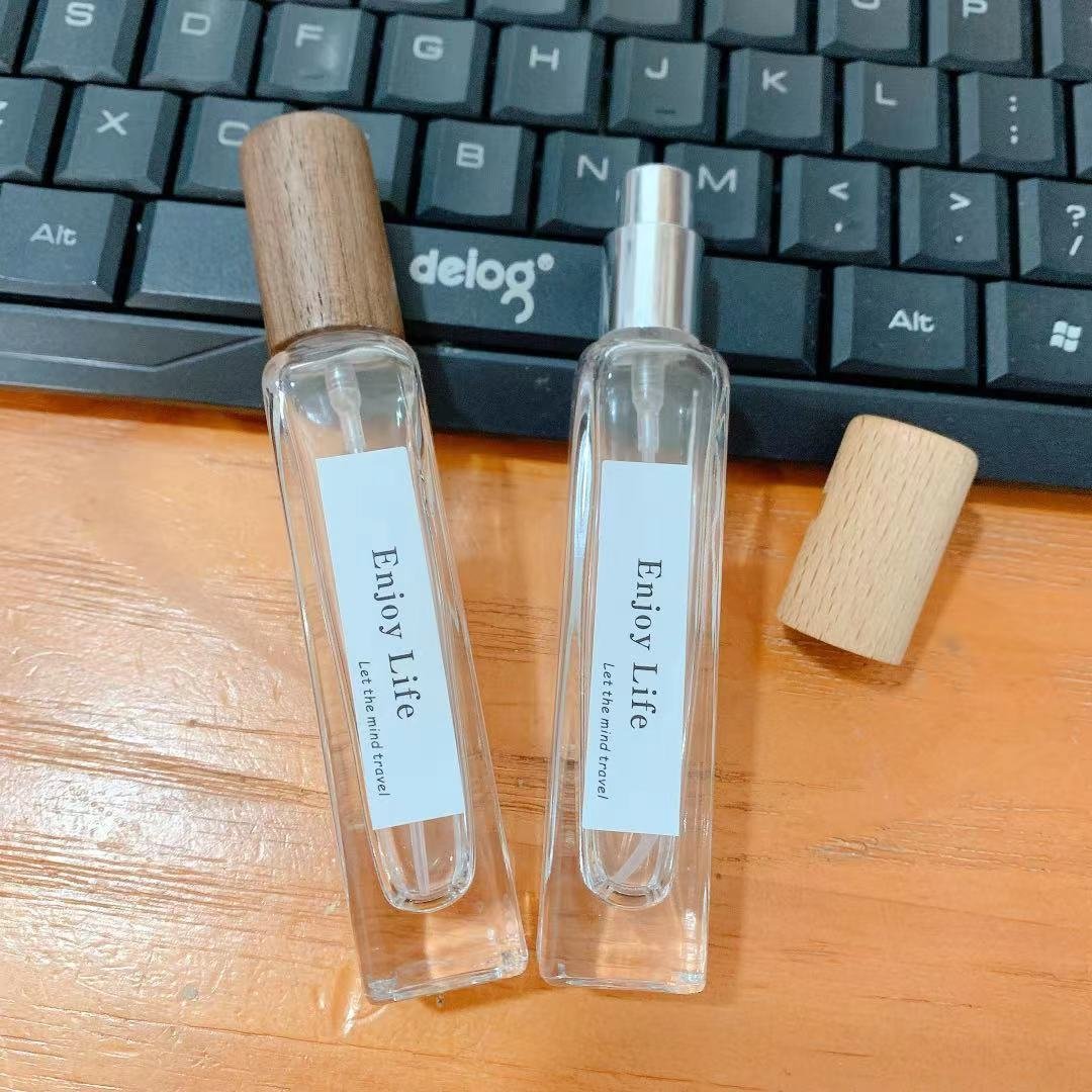 10ml Cylindrical Sample Sub Packed Perfume Bottle 10ml Square Wooden Cover Perfume Spray Bottle 15ml Square
