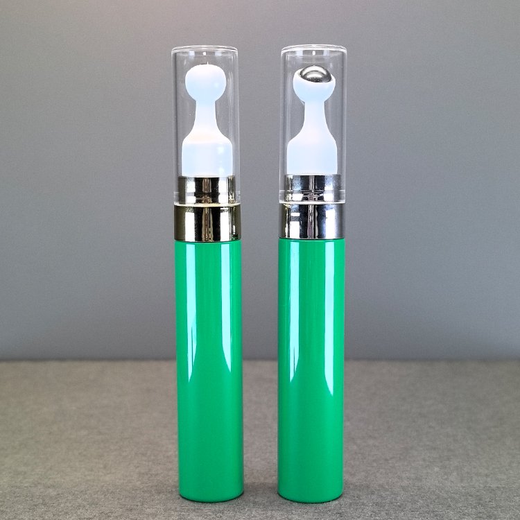 Hot Selling As Airless Bottle Pump Round Shape Empty 5ml 10ml 12ml Plastic Bottle Massage Bottle With Zinc Alloy Massage Head