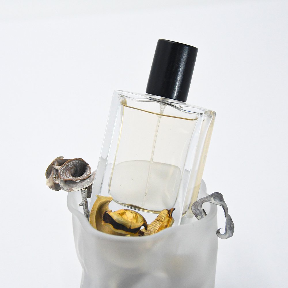 Classic Square Glass Perfume Bottle Transparent Glass Spray Dispenser Empty Bottle Pressing Nozzle 30ml