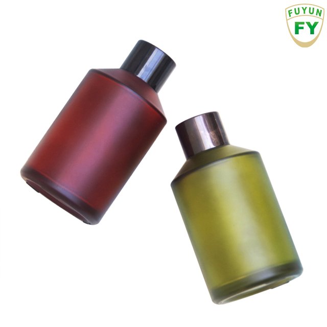 Fuyun In stock 15ml/30ml/60ml/125ml/200ml frosted green color boston cylinder glass bottles with black cap