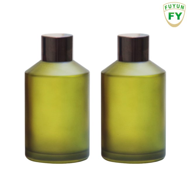 Fuyun In stock 15ml/30ml/60ml/125ml/200ml frosted green color boston cylinder glass bottles with black cap