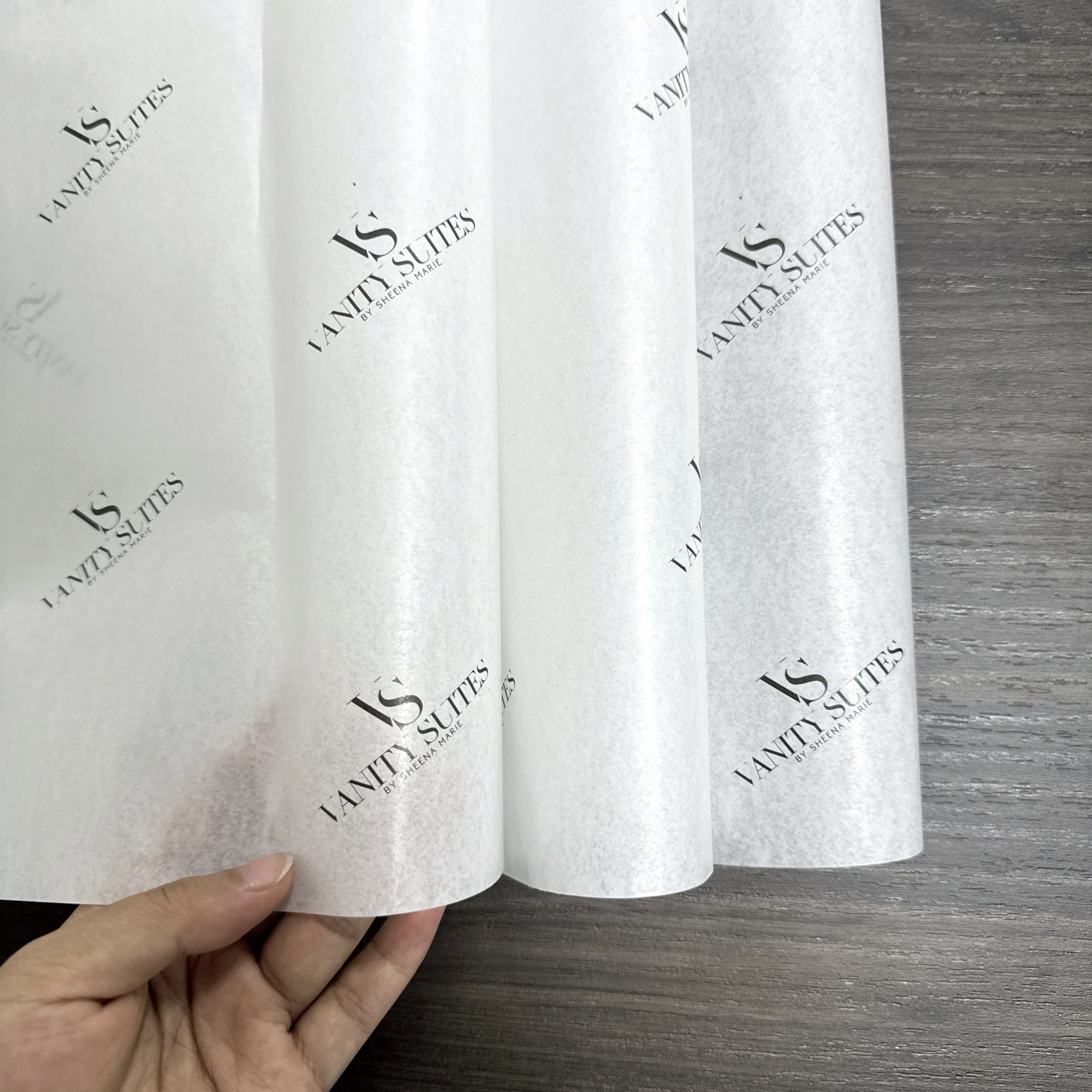 Refine Your Gift Presentation with Stylish Custom Logo Tissue Papers: Luxurious White and Bold Options for Clothing Wrapping