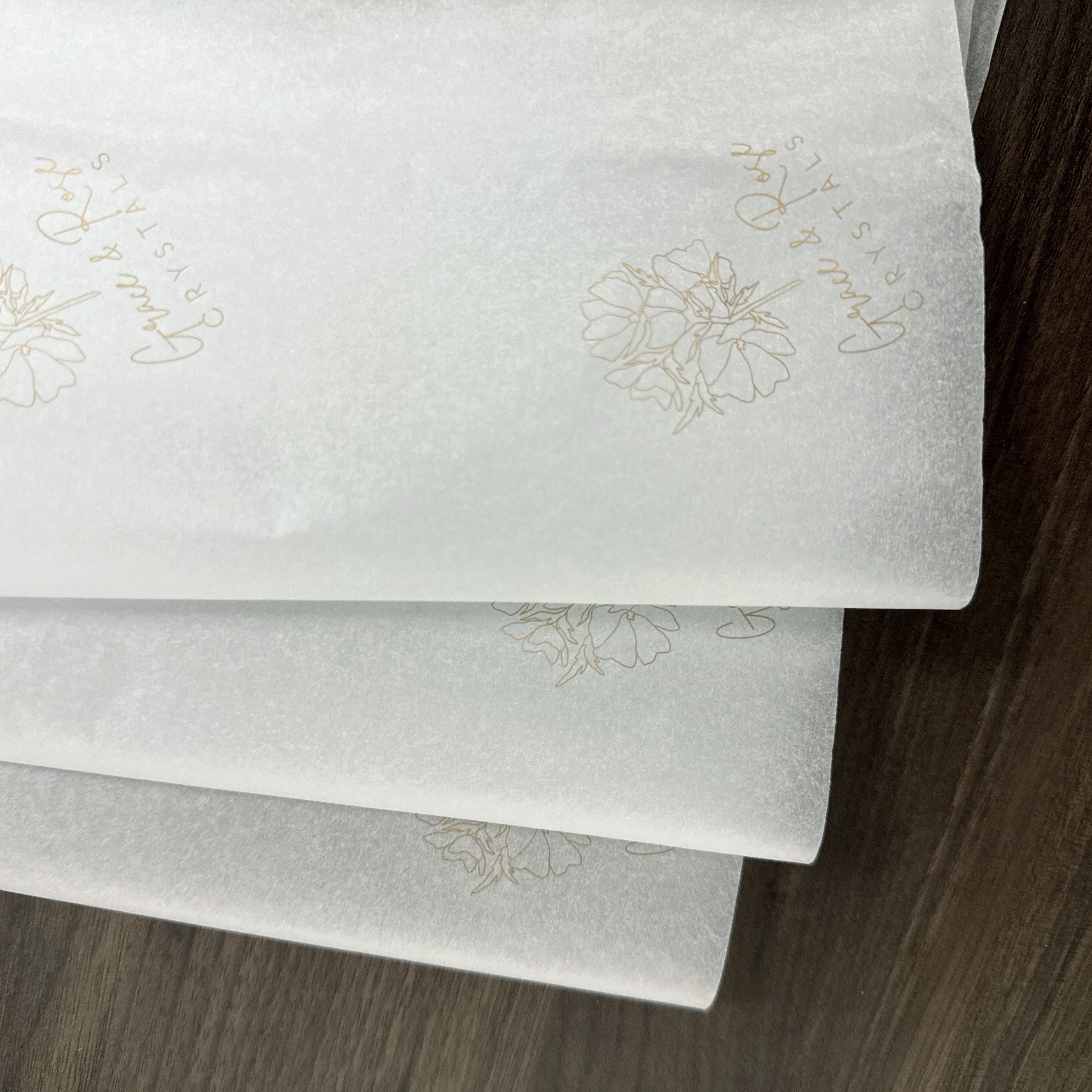 Refine Your Gift Presentation with Stylish Custom Logo Tissue Papers: Luxurious White and Bold Options for Clothing Wrapping
