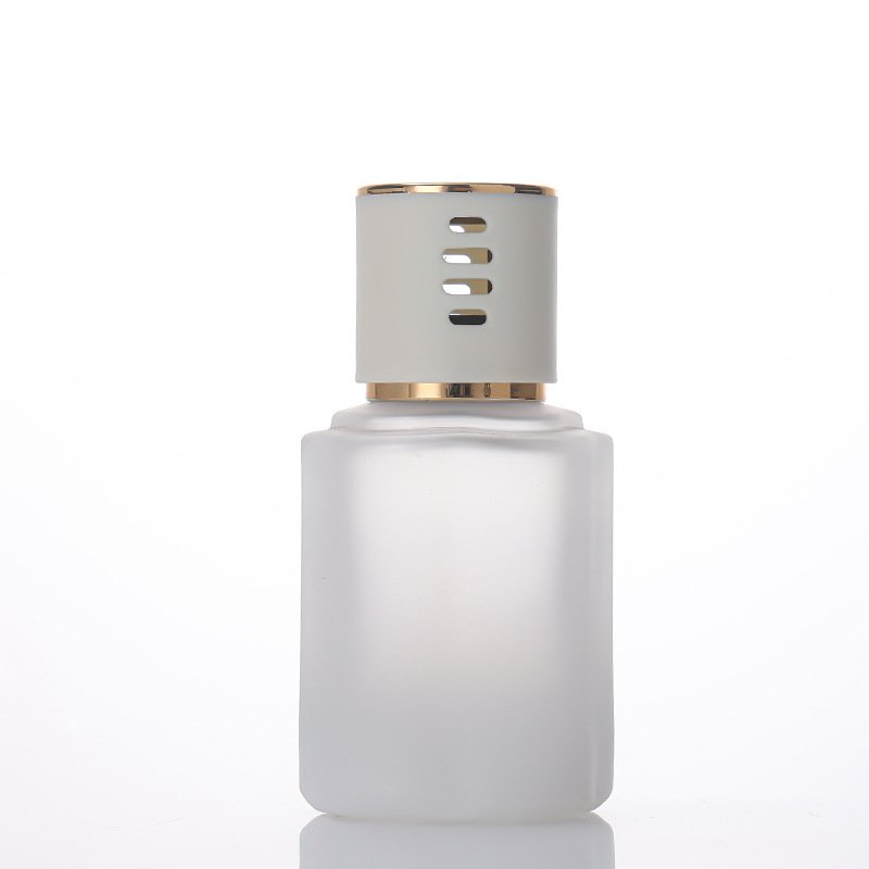 Cute 120ml car aromatherapy diffuser bottle with smile cap frosted 120ml diffuser bottles
