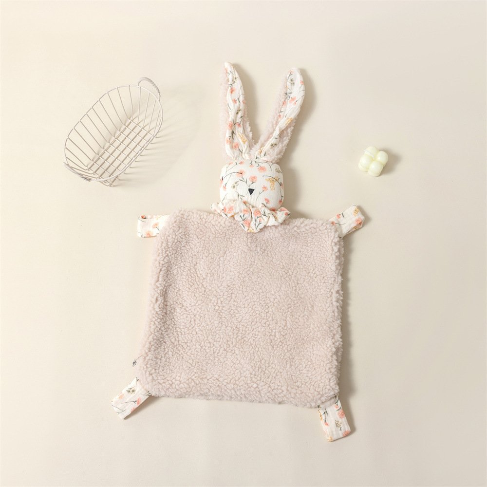 Factory directly Cheap Made In China Comforter Toy Baby Blanket Suppliers Handkerchief Saliva Towel anime blanket baby comforter