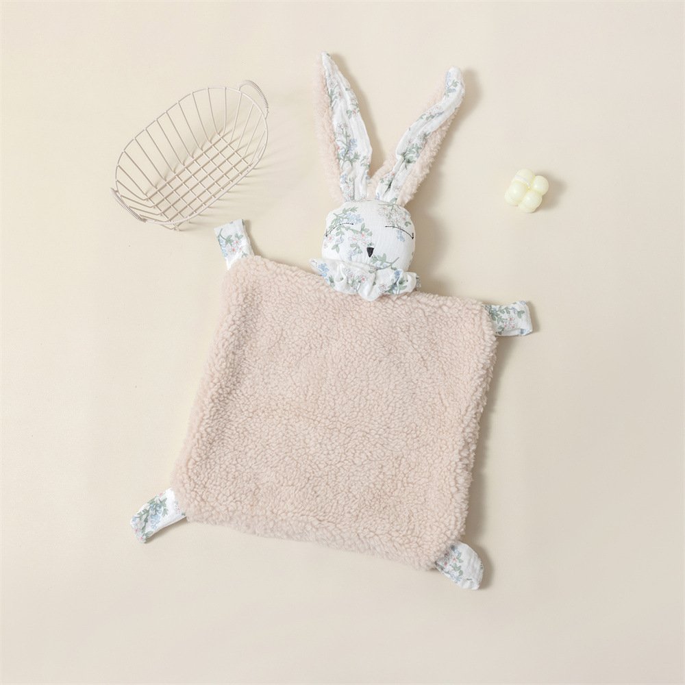 Factory directly Cheap Made In China Comforter Toy Baby Blanket Suppliers Handkerchief Saliva Towel anime blanket baby comforter