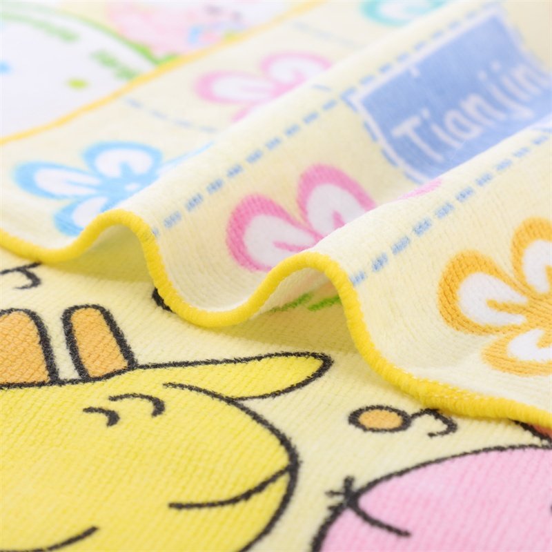 2023 Fashionable Cute Pretty Cartoon Printed Absorbent Handkerchief