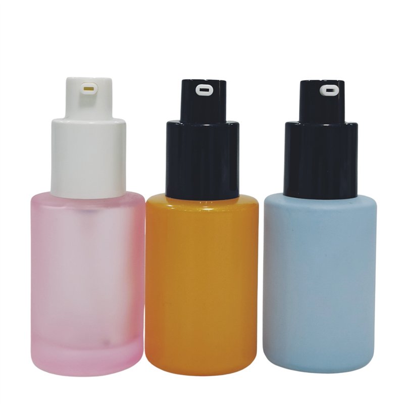 Premium cosmetic packaging 30ml pink frosted spray bottle glass with white gold cap envases cosmeticos goteros de vidrio