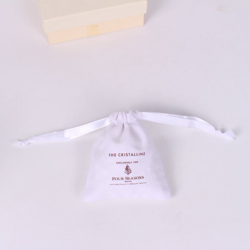 Eco Friendly Canvas Dust Pouch Cotton Jewellery Pouch Packaging Small Organic Cotton Drawstring Bag With Custom Printed Logo
